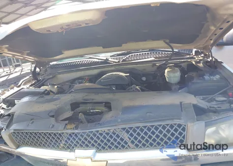 2004 Chevrolet Silverado 1500 Work Truck z USA, uszkodzony, nr VIN 1GCEC14V74Z281238